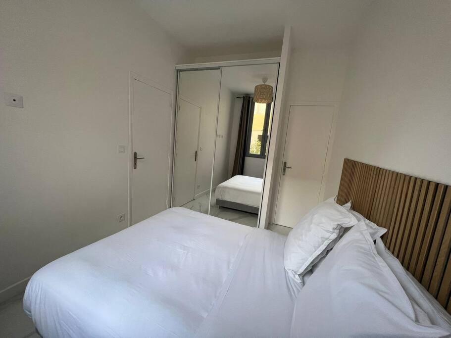 Apartamento Cosy Flat For 6 People #2 Asnières Exterior foto